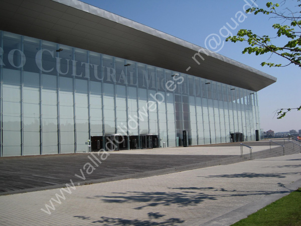 Valladolid - Centro Cultural Miguel Delibes 019 2011