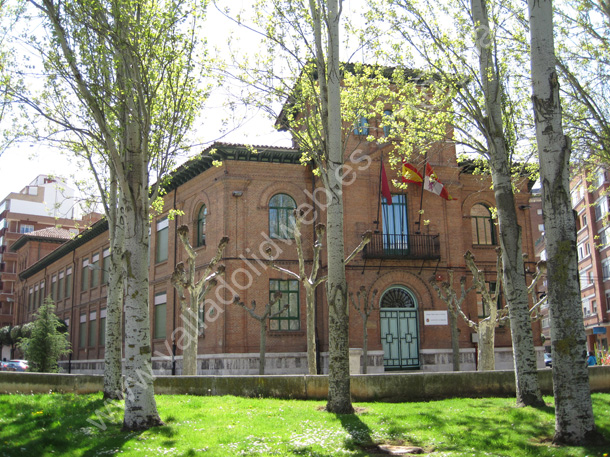 Valladolid - Colegio Isabel la Catolica 001 2010