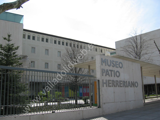 Valladolid - Patio Herreriano - Museo de Arte Contemporaneo 002 2006