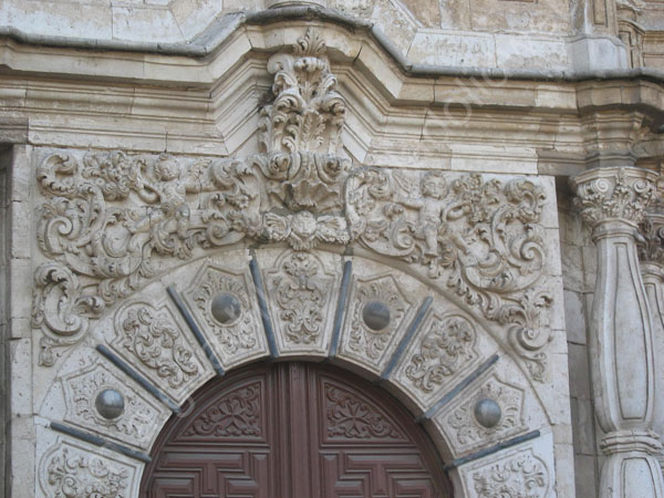 Valladolid - Iglesia de San Juan de Letran 009 2006